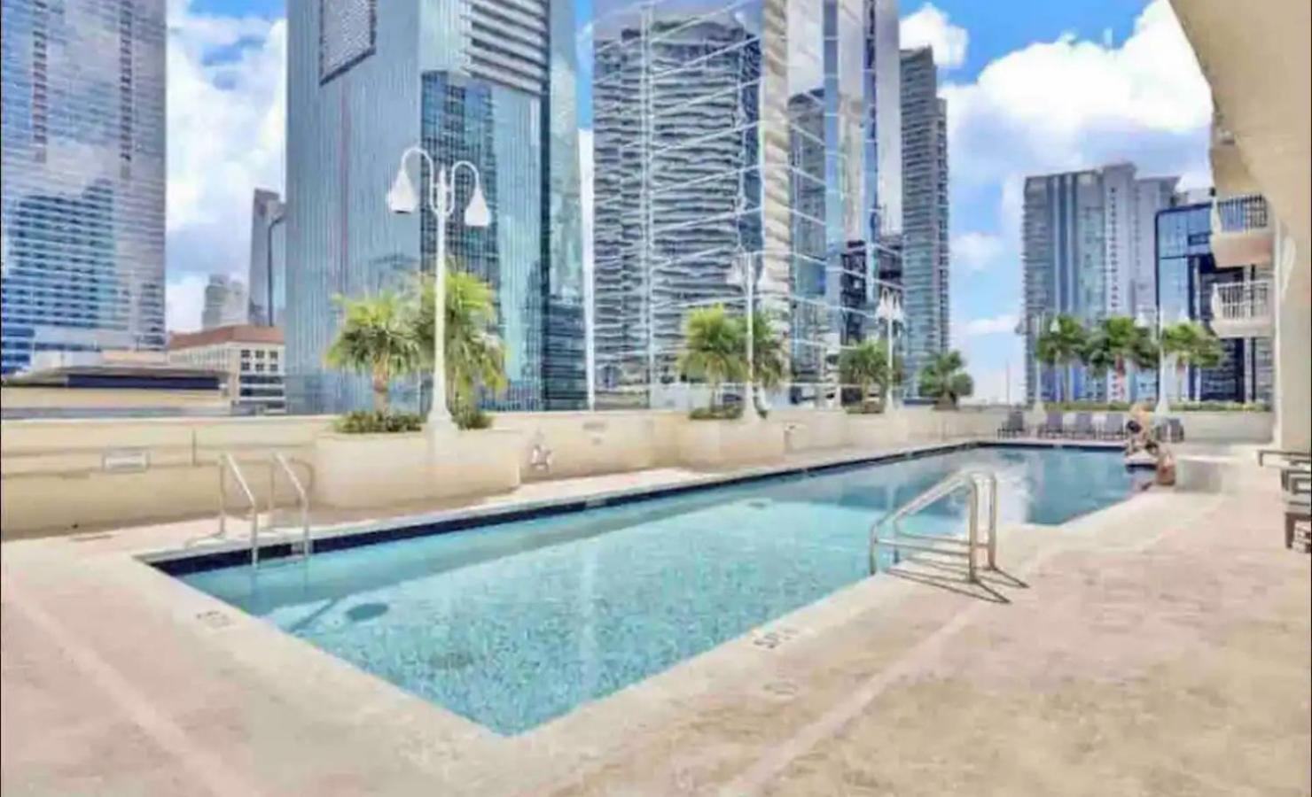 *Luxurious Highrise 2Brcondo Brickell- Waterviews* 마이애미 외부 사진