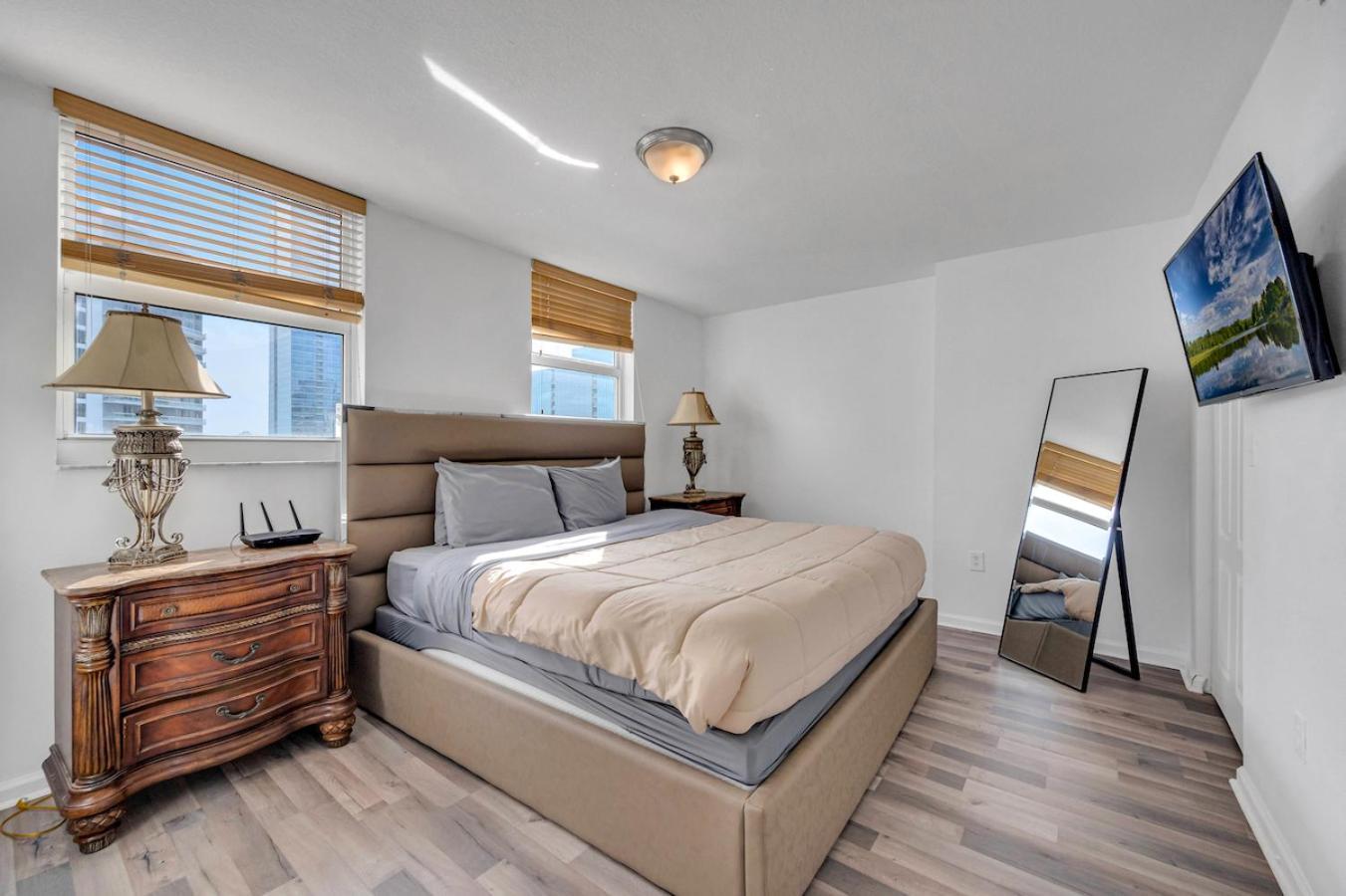 *Luxurious Highrise 2Brcondo Brickell- Waterviews* 마이애미 외부 사진