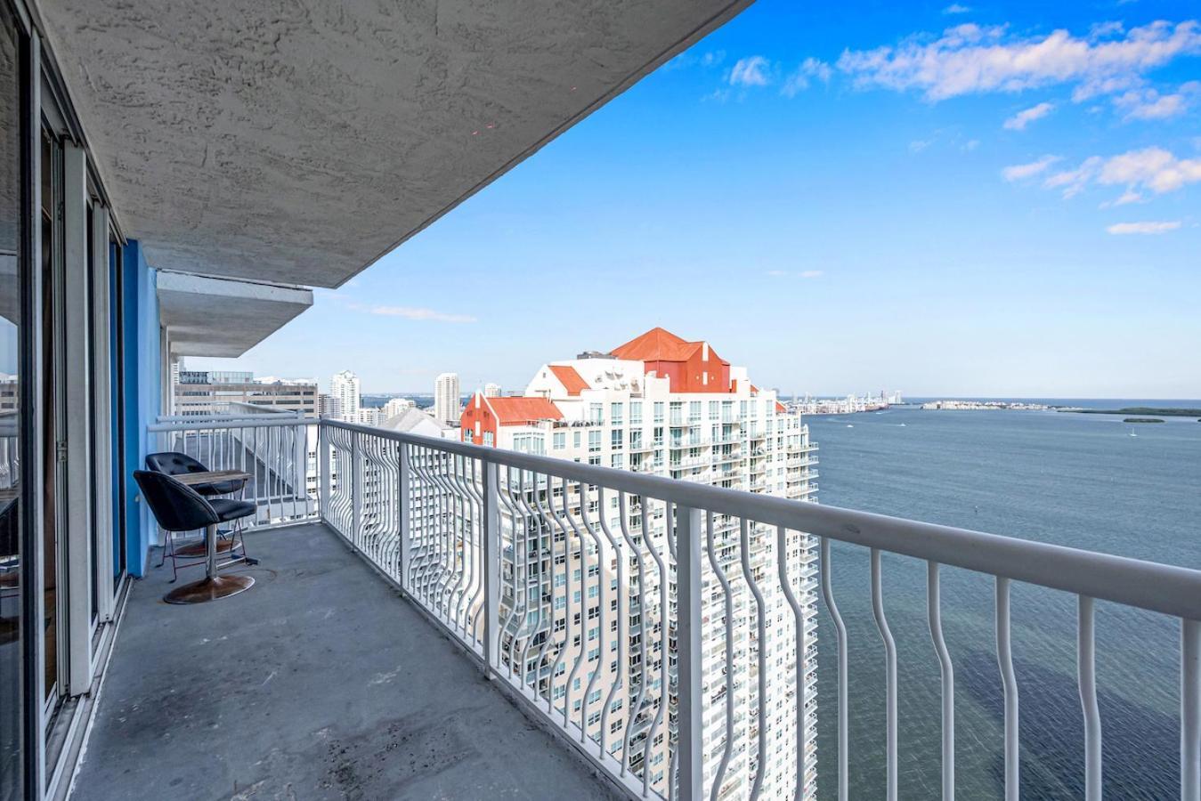 *Luxurious Highrise 2Brcondo Brickell- Waterviews* 마이애미 외부 사진